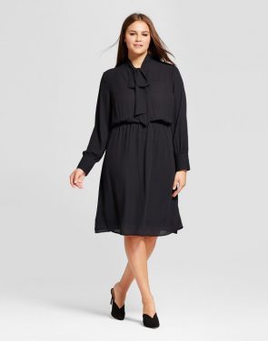 photo Plus Size Bow Tie Midi Dress by Who What Wear Black, color Black - Image 1