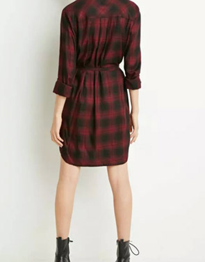 photo Casual Plaid Shirt Dress with Belt by OASAP, color Black Burgundy - Image 2