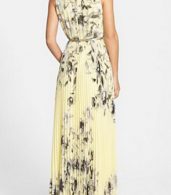 photo Fashion Floral Printed Pleated Maxi Dress by OASAP - Image 4