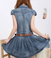 photo Flattering Solid Cap Sleeve Buttoned Denim Dress by OASAP, color Blue - Image 8
