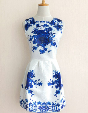 photo Floral Jacquard Sleeveless A-line Skater Dress by OASAP, color Blue - Image 1