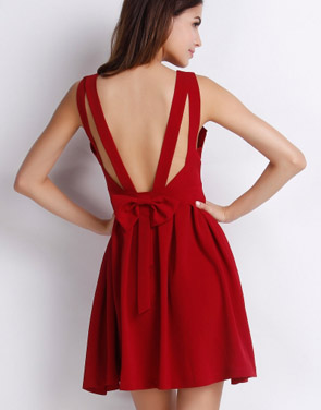 photo Goddess Solid Pleated Backless A-line Dress by OASAP - Image 1