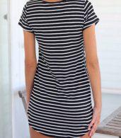 photo Simple O-Neck Striped Mini Dress by OASAP - Image 4