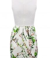 photo Vintage Floral Print Round Neck Sleeveless Dress by OASAP, color Multi - Image 3