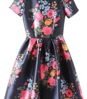 photo Vintage Floral Print Scoop Back Pleated Swing Dress by OASAP, color Multi - Image 5