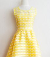 photo Yellow Zigzag Print Organza Dress by OASAP, color Yellow - Image 2
