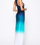 photo Gradient Chic Round Neck Maxi Dress by FashionMia, color Blue - Image 4