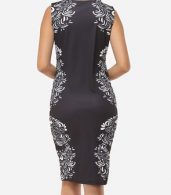 photo Printed Courtly V Neck Bodycon Dress by FashionMia, color Black - Image 4