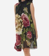 photo Floral Printed Courtly Shift Dress by FashionMia, color Black - Image 4