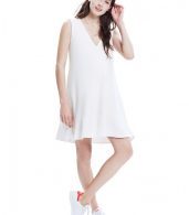 photo The Luncheon Dress by Hatch Collection, color White - Image 5