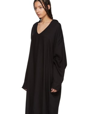 photo Black U-Hooded Dress by Ys - Image 4