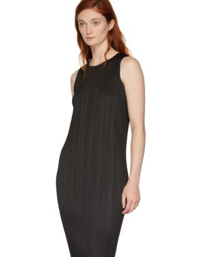 photo Black Basics Pleated Sleeveless Dress by Pleats Please Issey Miyake - Image 4